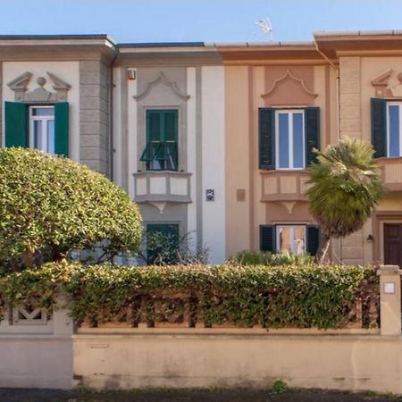 ليفورنو Villa Accademia المظهر الخارجي الصورة